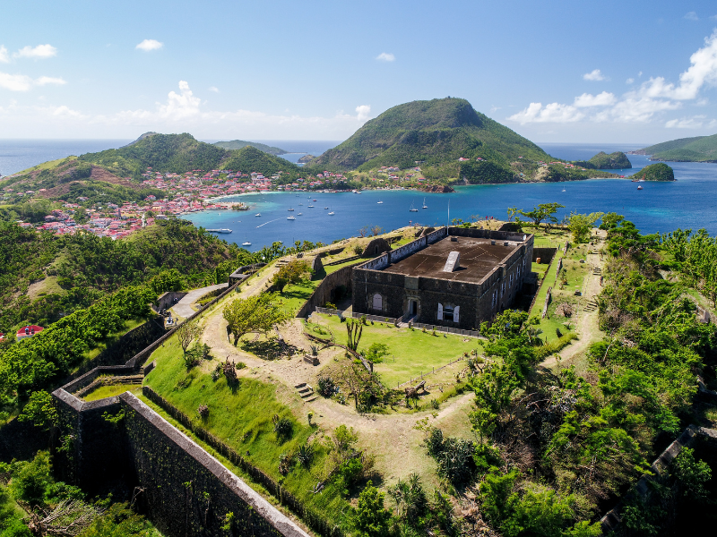 Séjour en villa sur les hauteurs des Saintes